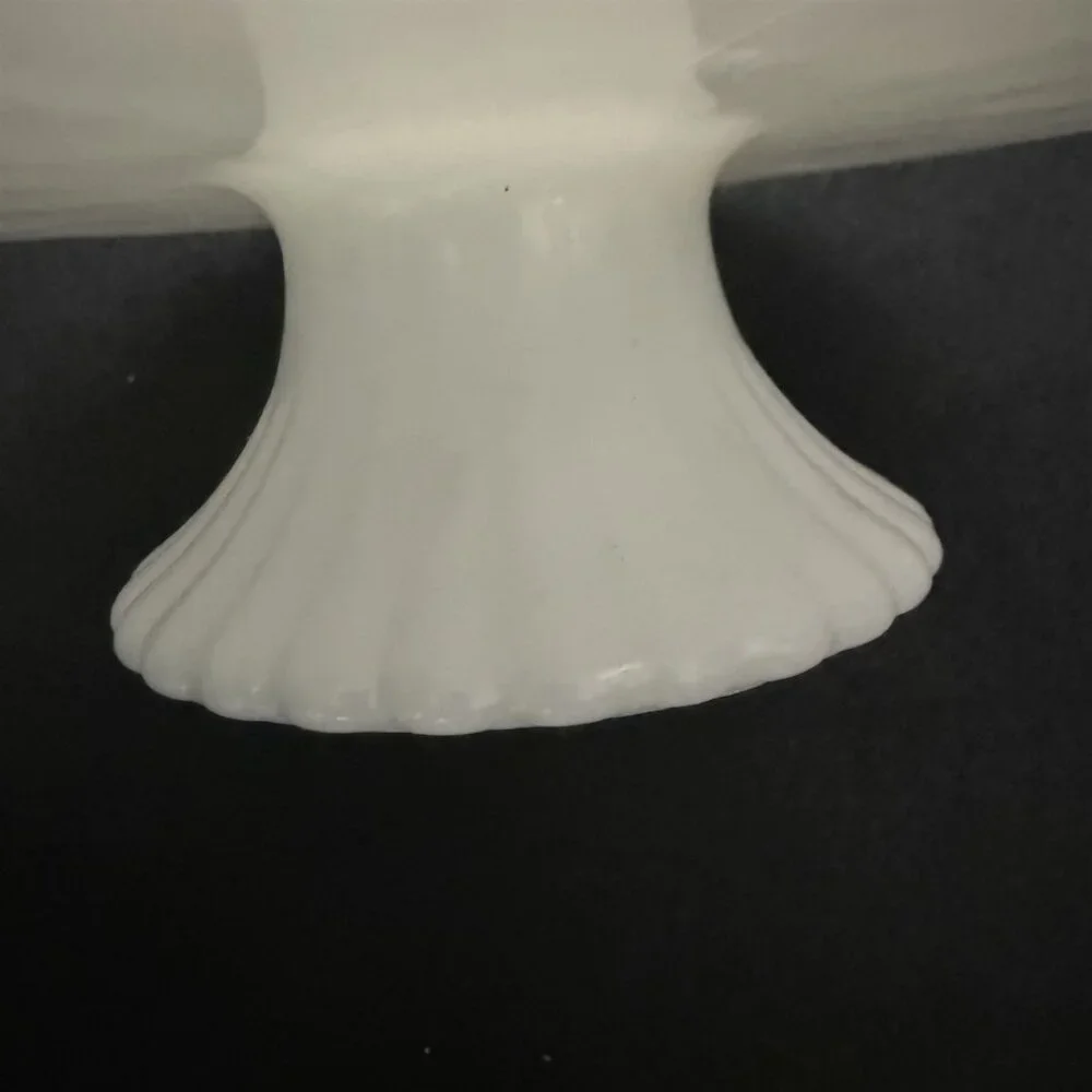 Anchor Hocking Starburst White Milk Glass 10